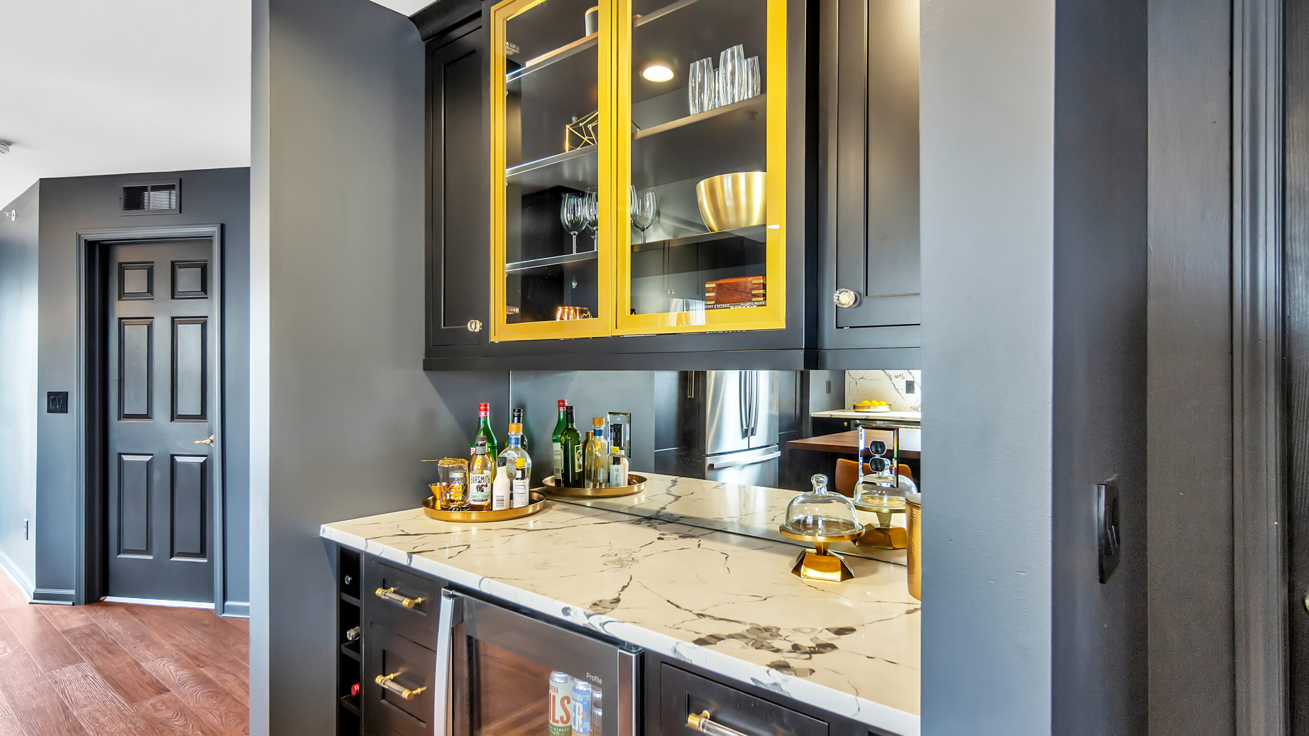 Photo By: Windowstill Photography (windowstill.com)