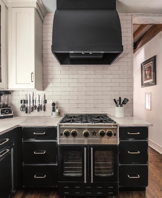 Black Cabinets